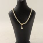 871 5643 NECKLACE
